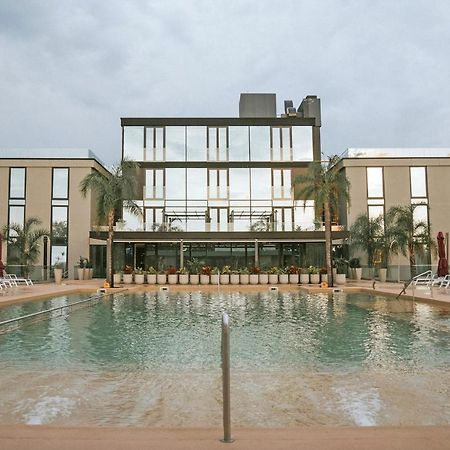 Howard Johnson Plaza La Ribera レシステンシア エクステリア 写真