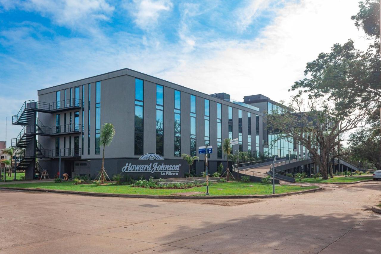 Howard Johnson Plaza La Ribera レシステンシア エクステリア 写真