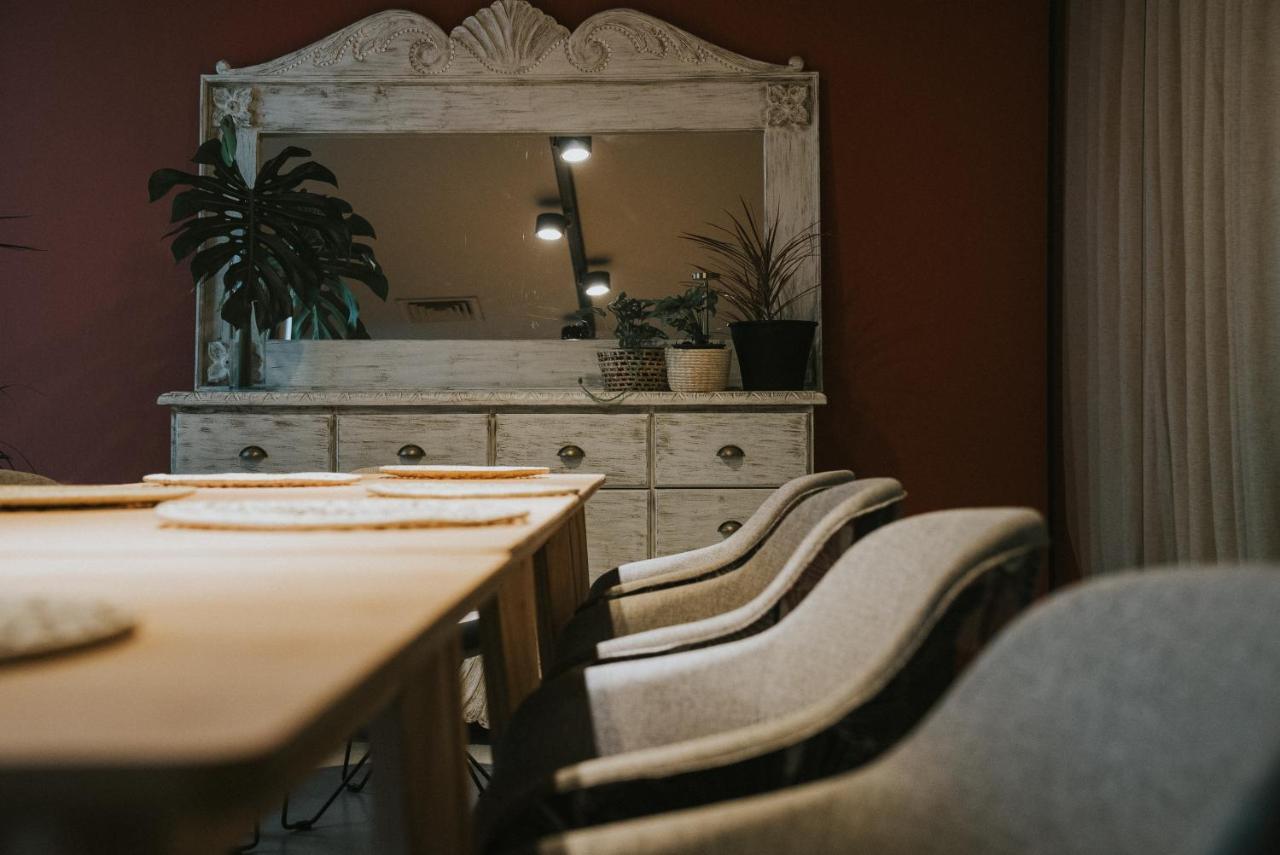 Howard Johnson Plaza La Ribera レシステンシア エクステリア 写真