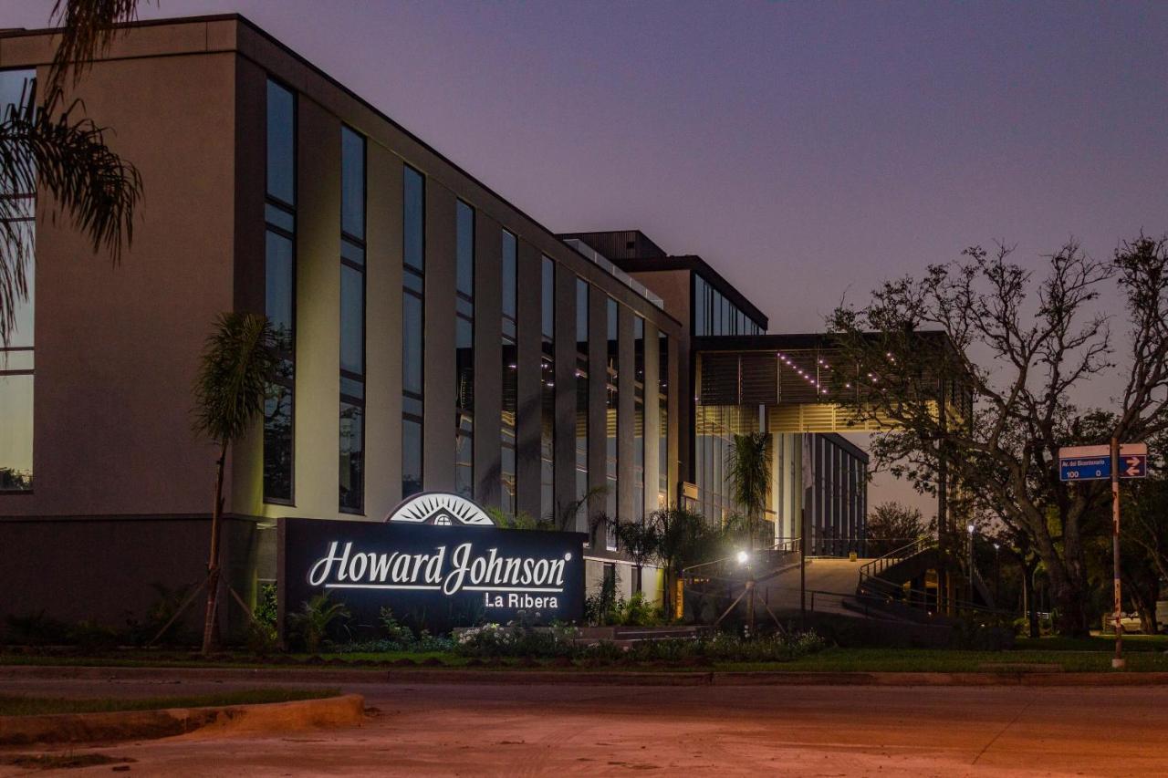 Howard Johnson Plaza La Ribera レシステンシア エクステリア 写真